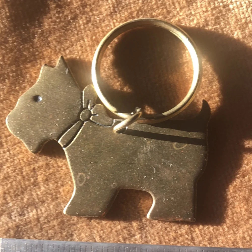 Scottie dog vintage style key ring